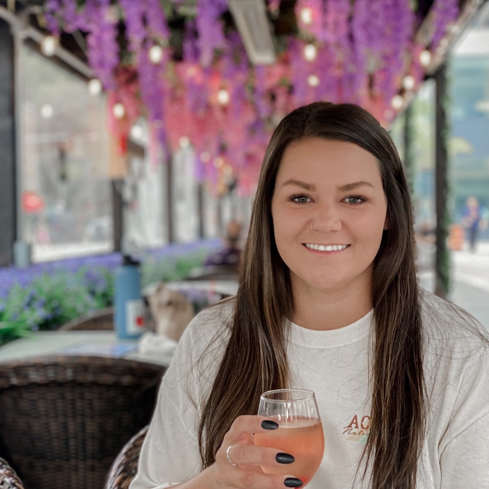 Meet your Posher, Kayla